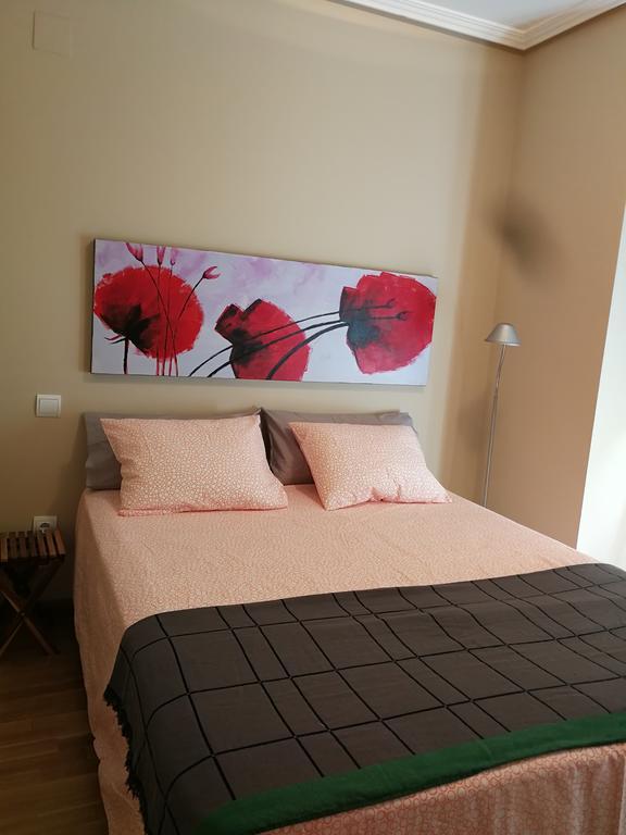 18 Torres El Pilar Apartment Zaragoza Luaran gambar